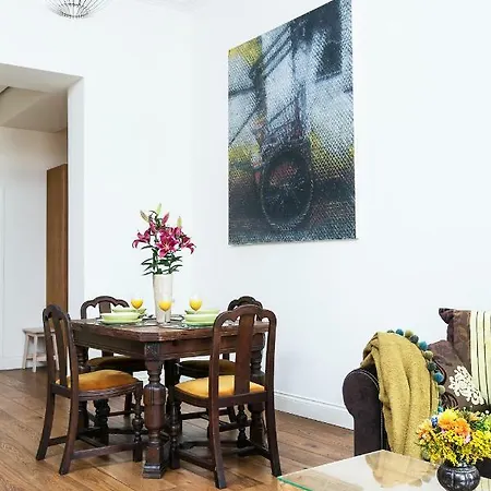 Old Town Brigue By Otium Apartment